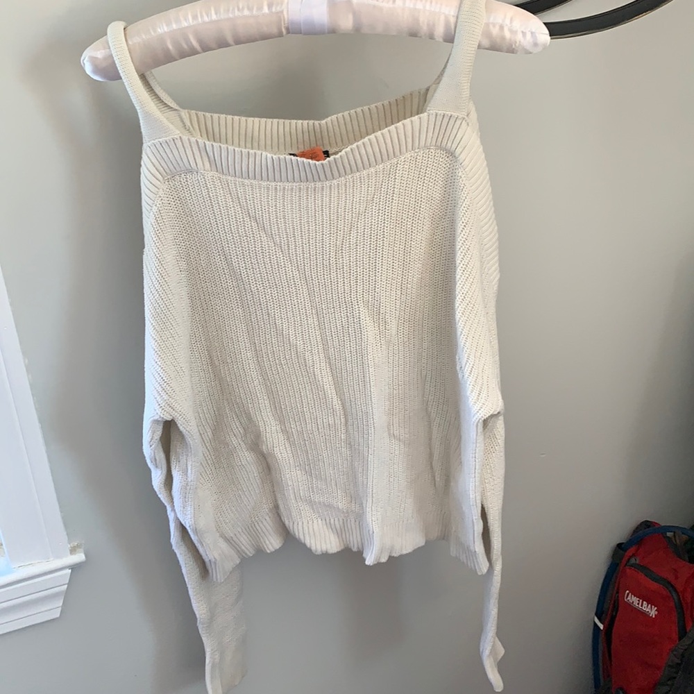 Women’s sweater